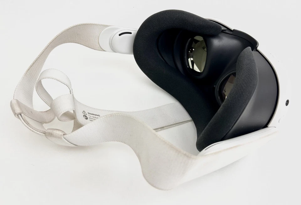 Oculus Quest 3 VR Headset 512 GB - used - Image 4 of 4