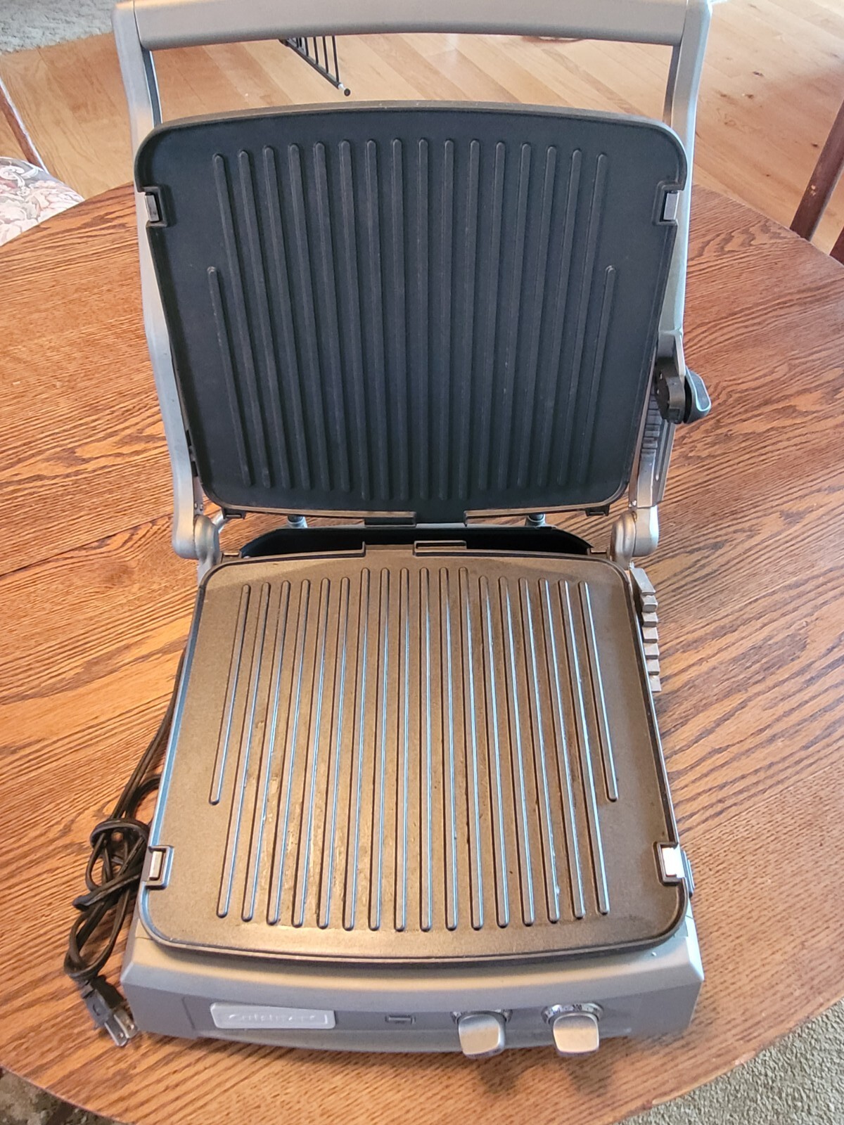 Cuisinart Deluxe Griddler Stainless Steel GR150P1Excellent condition