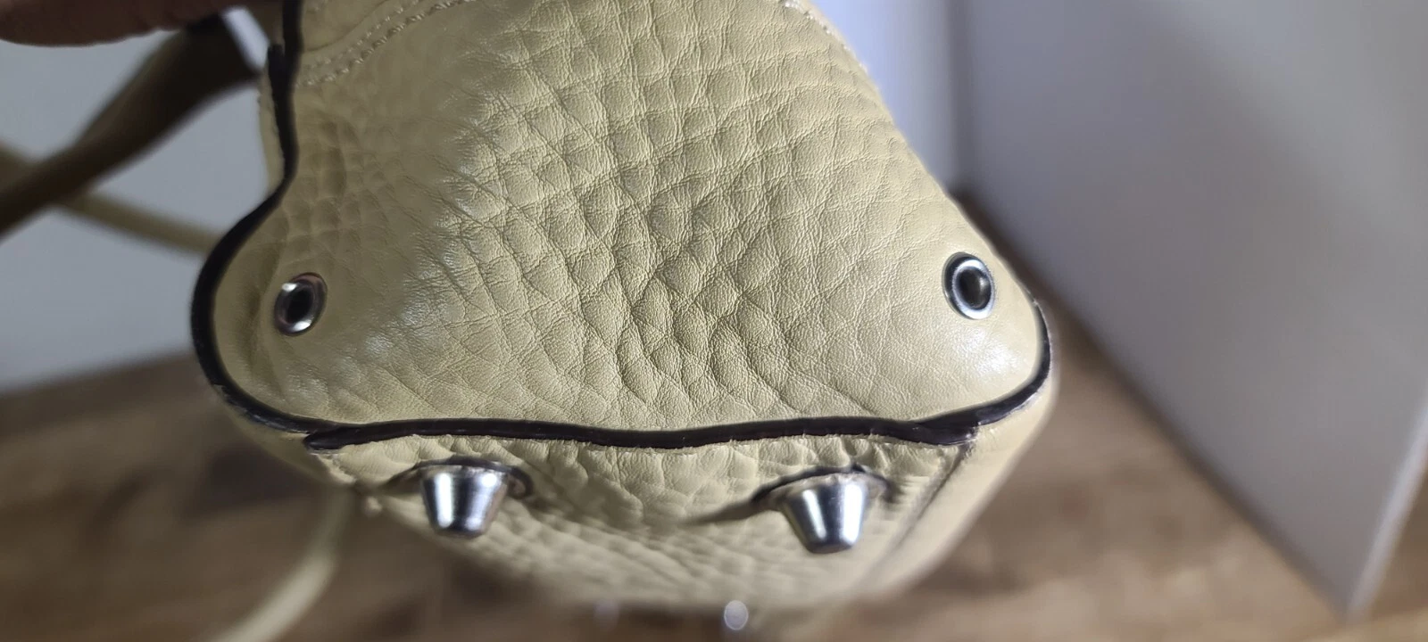 Borsa Coach Hampton in pelle con ciottoli