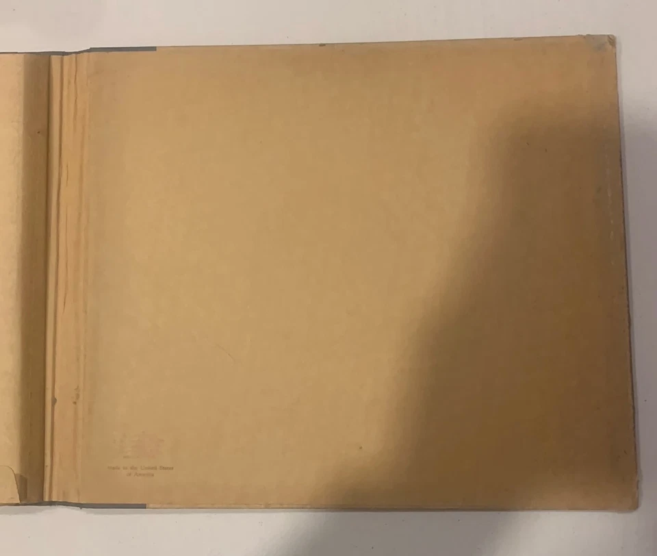 Suzy Solidor, 78rpm Album of 3 - Souvenirs Decca A-701 - Image 3 of 4