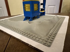 LEGO Classic Space 483 Alpha-1 Rocket Base w/ 3 Minifigures & Instructions