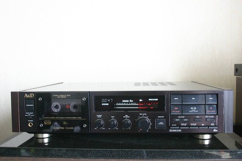 AKAI A&D GX-Z9000 3-Head Cassette Deck Serviced and maintained Works well