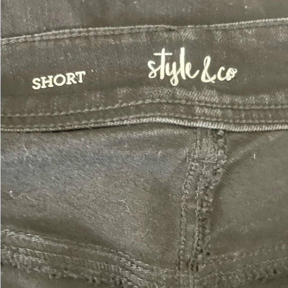 Style & Co Women Shorts 20W Black Cuff Cotton Blend Dark Wash Streetwear Denim  - Image 2 of 4