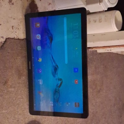 Galaxy View SM-T670 32GB 18.4型フルHD 大画面 Samsung Galaxy View SM-T670 32 GB, Wi-Fi, 18.4 in - Black for sale