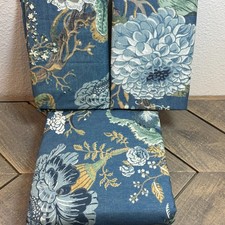 POTTERY BARN DAHLIA FLORAL DUVET SET, KING (2) KING SHAMS ~ BLUE