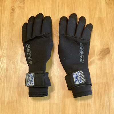 XCEL Titanium 3/2 MM Neoprene Scuba Diving Skin Dive Gloves Size Small