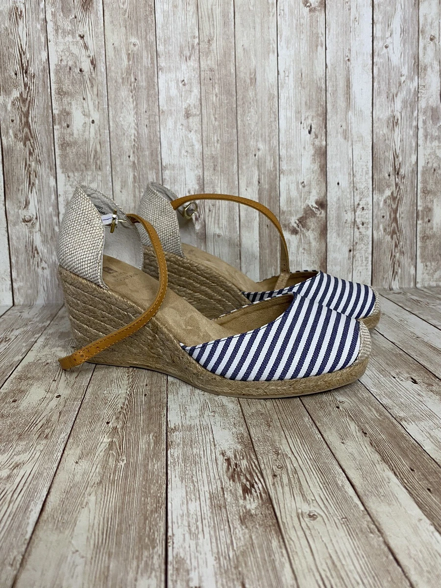 WHITE MOUNTAIN Women s Mamba Espadrille Wedge Sandal Navy Striped Size 9.5