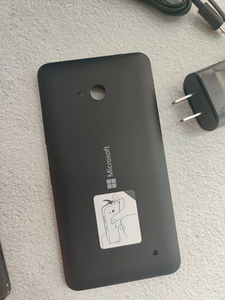100% working  Microsoft Lumina 640  Unlocked 4G Windows smart phone - Image 4 of 4
