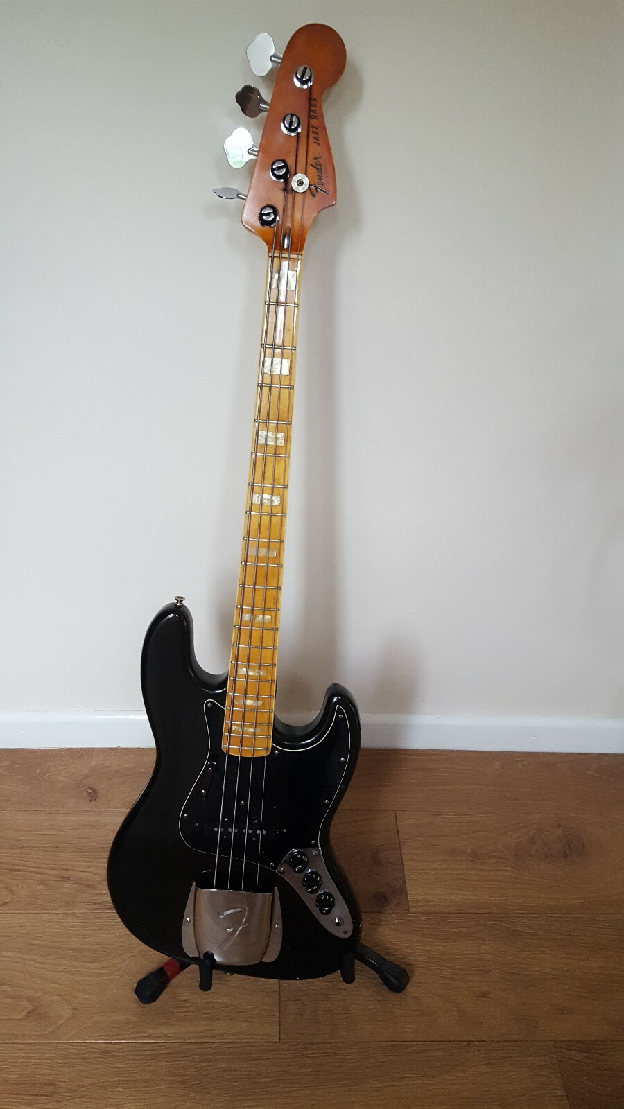 Vintage Fender Jazz bass Guitars for Sale