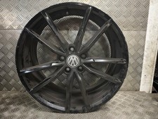 VOLKSWAGEN GOLF R wheel