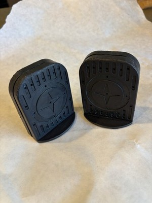 Schwinn Roadster or Lil Stingray Tricycle Pedals Black | eBay