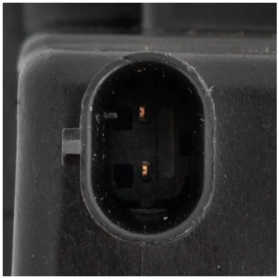 Par de luces antiniebla laterales conductor y pasajero CAPA LED para BMW 330e/X1 2020 2021 2022 Foto 3 de 4