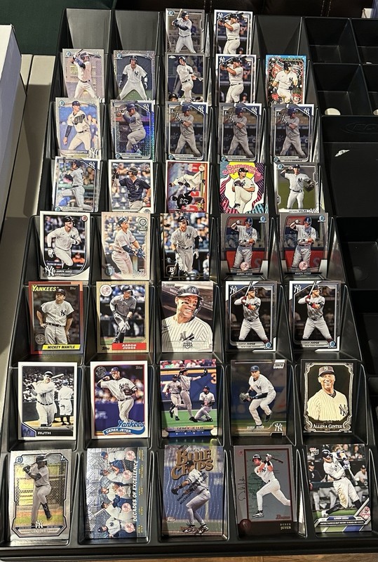 NEW YORK YANKEE Huge 37 Card Lot Aaron Judge Mickey Mantle Babe Ruth Derek Jeter