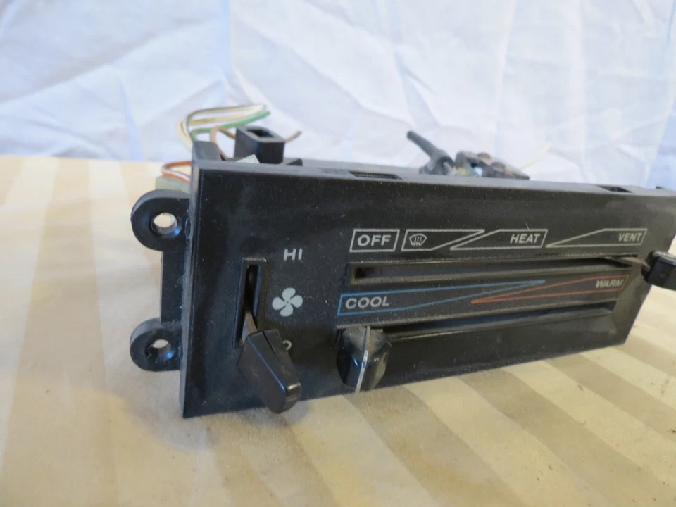 87 88 89 90 91 92 93 94 95 Jeep Wrangler YJ AC Temp Climate Control 56030034 - Image 3 of 4