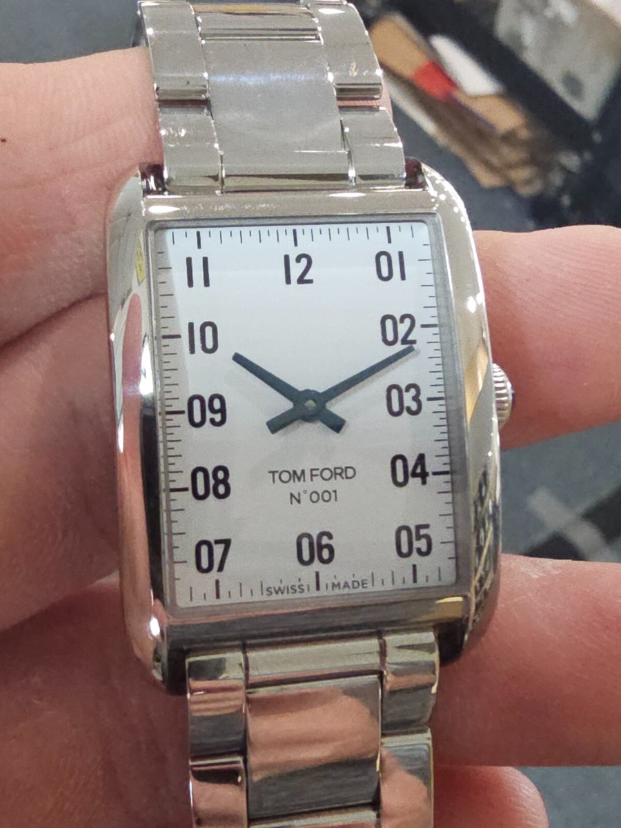 Men's Tom Ford TFT001009 N 001 Stainless Steel Quartz Watch Men's Tom Ford TFT001009 N 001 Stainless Steel Quartz Watch