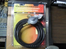 Mr Heater F271803 Gas Quick connect regulator acme nut 12' Propane hose assembly