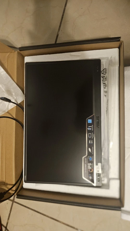 Asus ZenScreen MB166B 16" Class Full HD LCD Monitor 16:9- New in marked box - Image 3 of 3