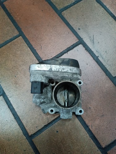 VW Polo 9N Seat Ibiza 6L 1.2 12V Drosselklappe Drosselklappenstutzen 036133062N