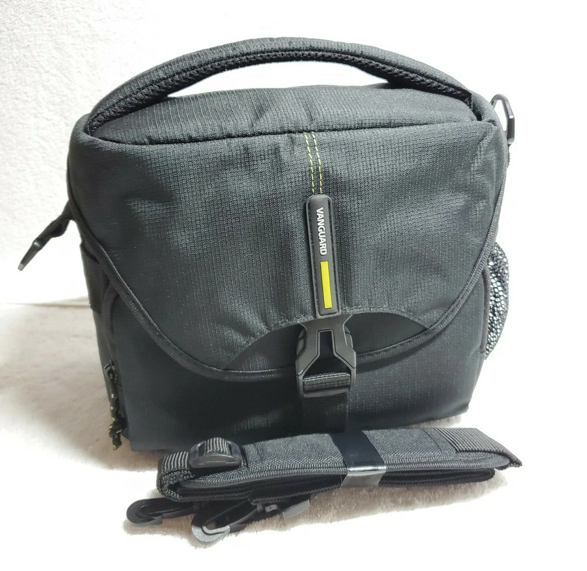 Vanguard sales camera case