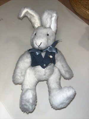  The White Rabbit  By Cheryl Lindsay Elegant Fantasies 16/25