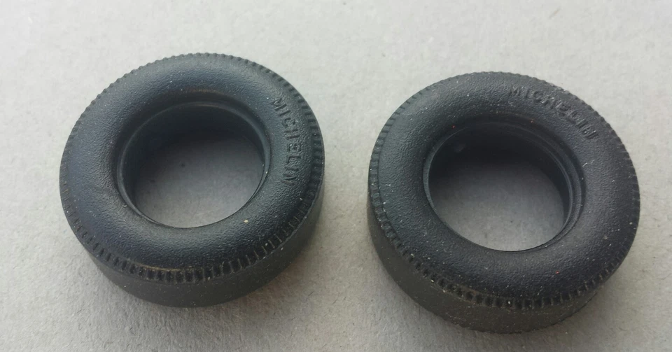 Tuning-Reifen passend für Carrera 124 und Exclusiv