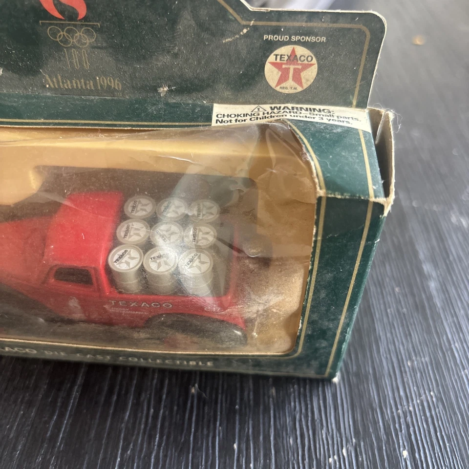 Lledo Texaco Atlanta 1996 Die Cast  1937 CHEVROLET Pick Up Truck Collectible - Image 3 of 4