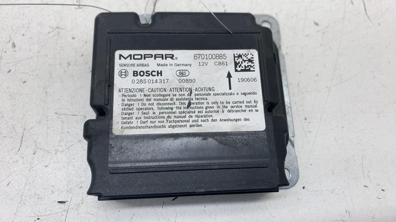 ⭕ 2014-2021 Maserati Ghibli Safety Restraint SRS Control Module Unit 670100885