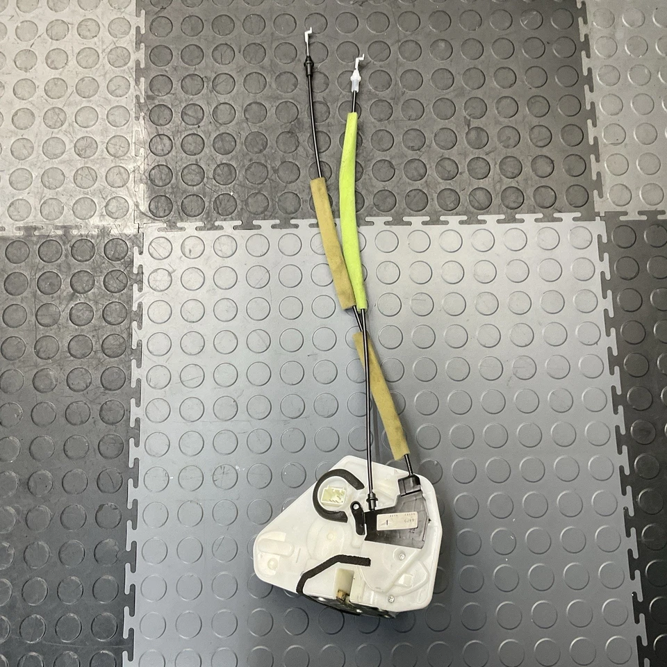 Conjunto de actuador de cierre de puerta delantero izquierdo Mazda 6 2014-2017 fabricante de equipos originales Foto 2 de 4