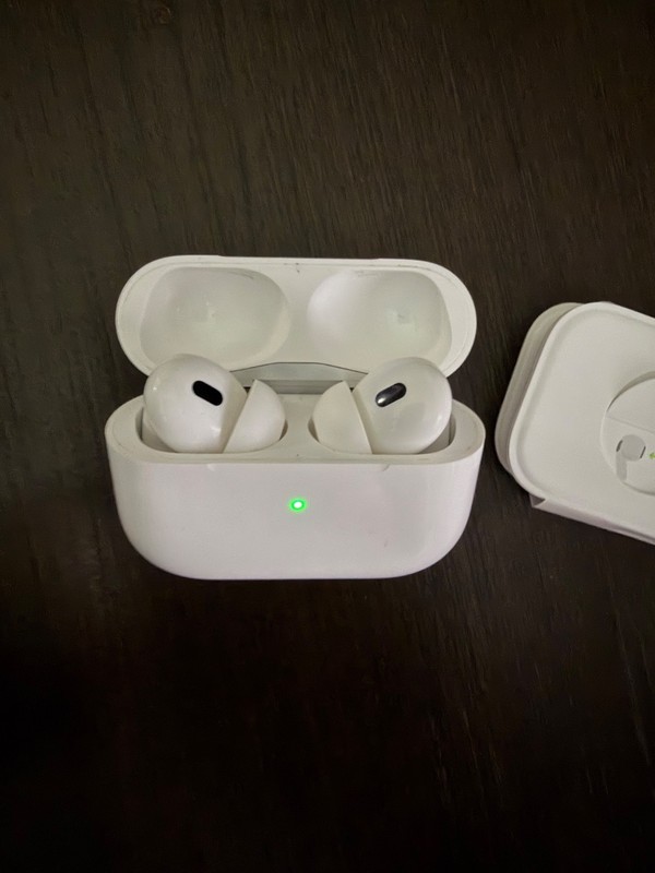 Apple AirPods Pro 2nd Generation Bluetooth Wireless Ear Buds.
