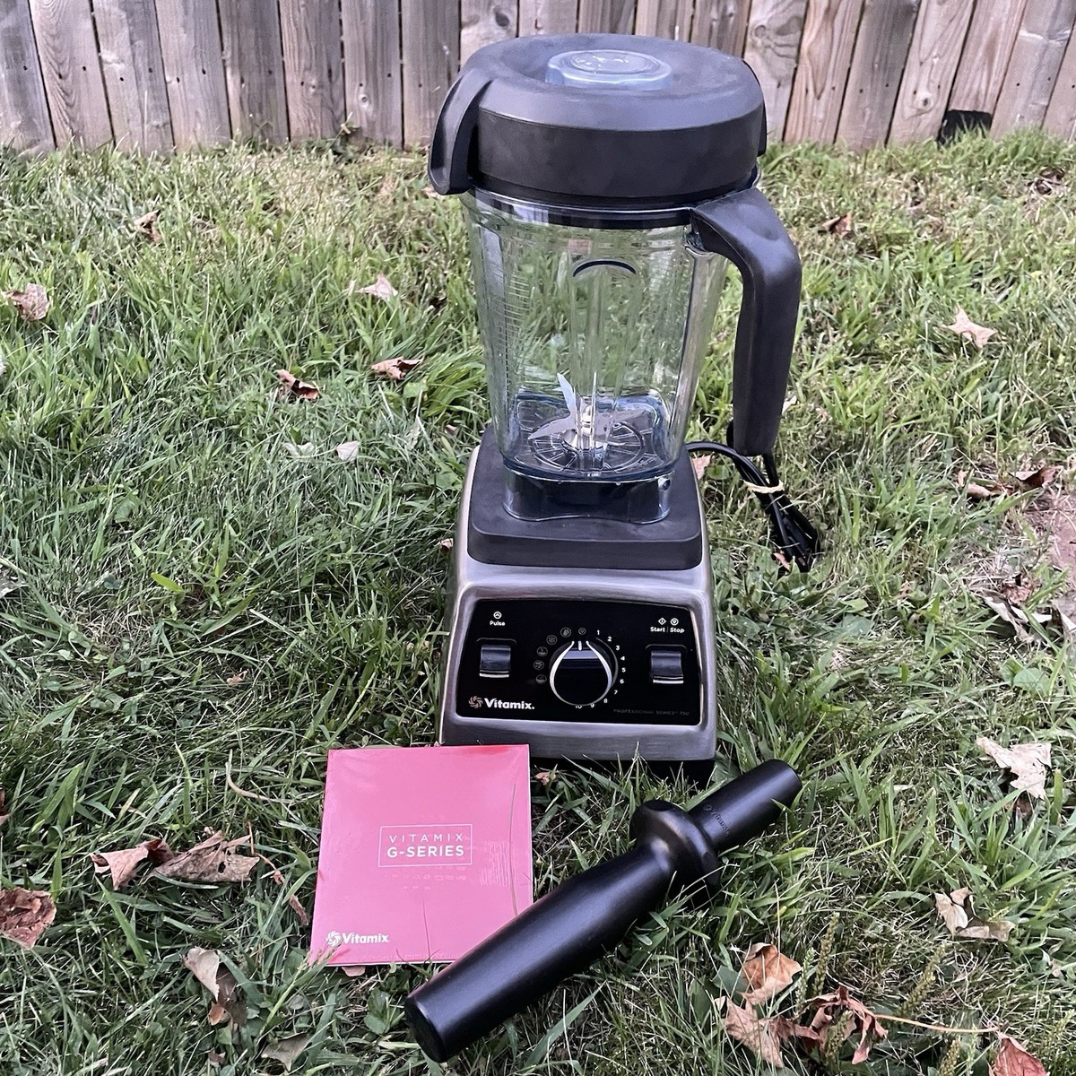 Vitamix Professional Series 750 本体のみ Amazon.com: Vitamix Professional Series 750 Blender