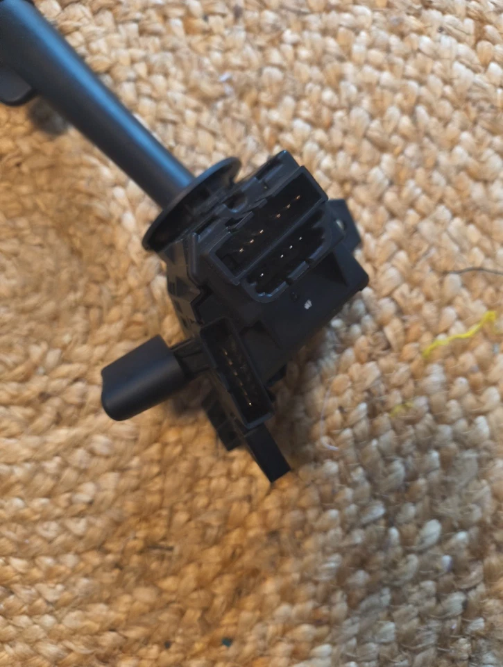 For Chevy Express 3500 2003-2007 Standard Hazard Warning Switch - Image 4 of 4