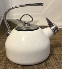 Chantal 1.8 Qt. White Enamel Classic 2-tone W...