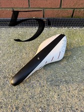 Fizik Arione R3 Saddle Black/White