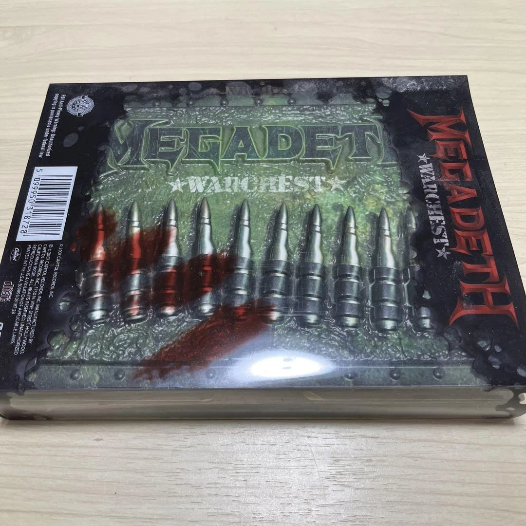 Amazon.co.jp: MEGADETH WARCHEST BOX(DVD付): ミュージック