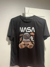 NASA  Graphic Tee Size M