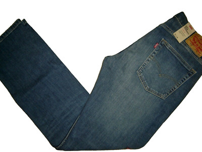 NWT Levi's 513 jeans 32 x 32 Slim Straight Fit Retail $80   Style # 08513-0715