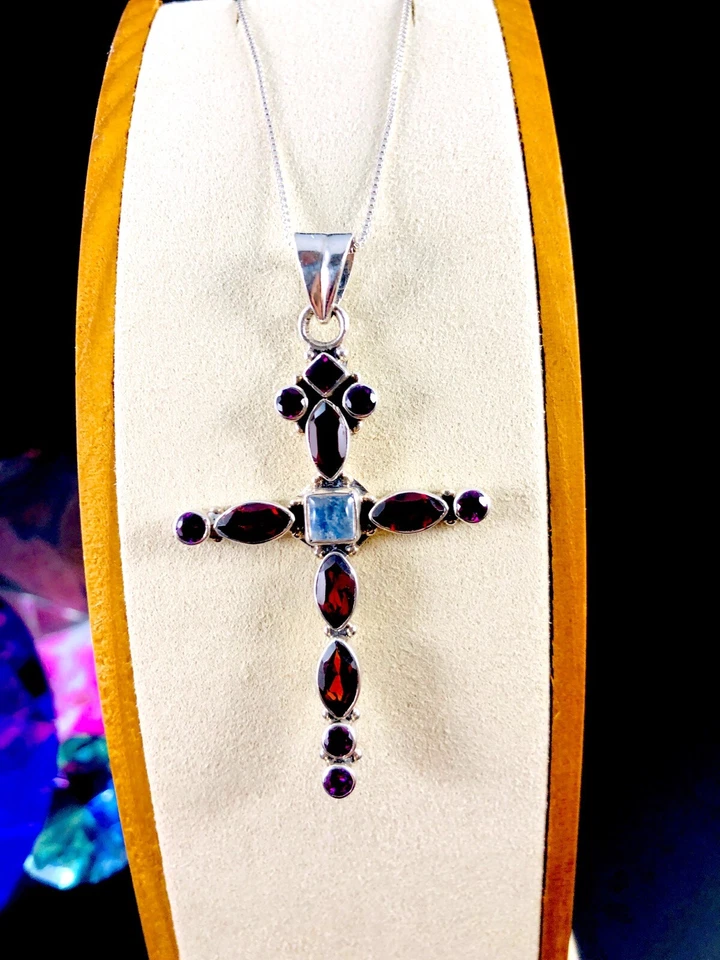NICKY BUTLER 925 STERLING CHAIN NECKLACE GARNET AMETHYST MOONSTONE CROSS PENDANT - Image 4 of 4