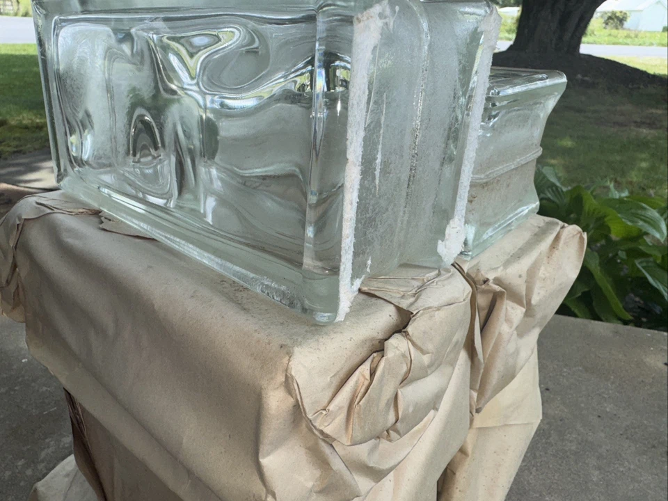 Bloque de vidrio arquitectónico vintage ladrillo ondulado 7 3/4 x 3 3/4 X 3 Foto 4 de 4