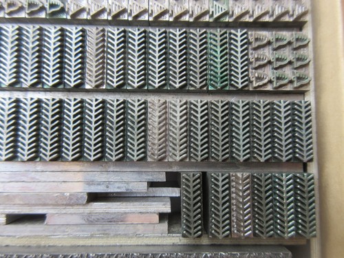 Letterpress Lead Type 12 Pt. Decorative Holiday Border C13 - Picture 4 of 9