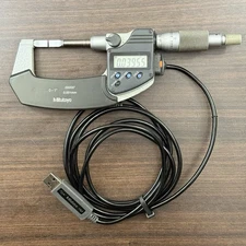 Mitutoyo 0-1″ Digital Blade Micrometer 0.00005″ With USB Data Cable 422-330