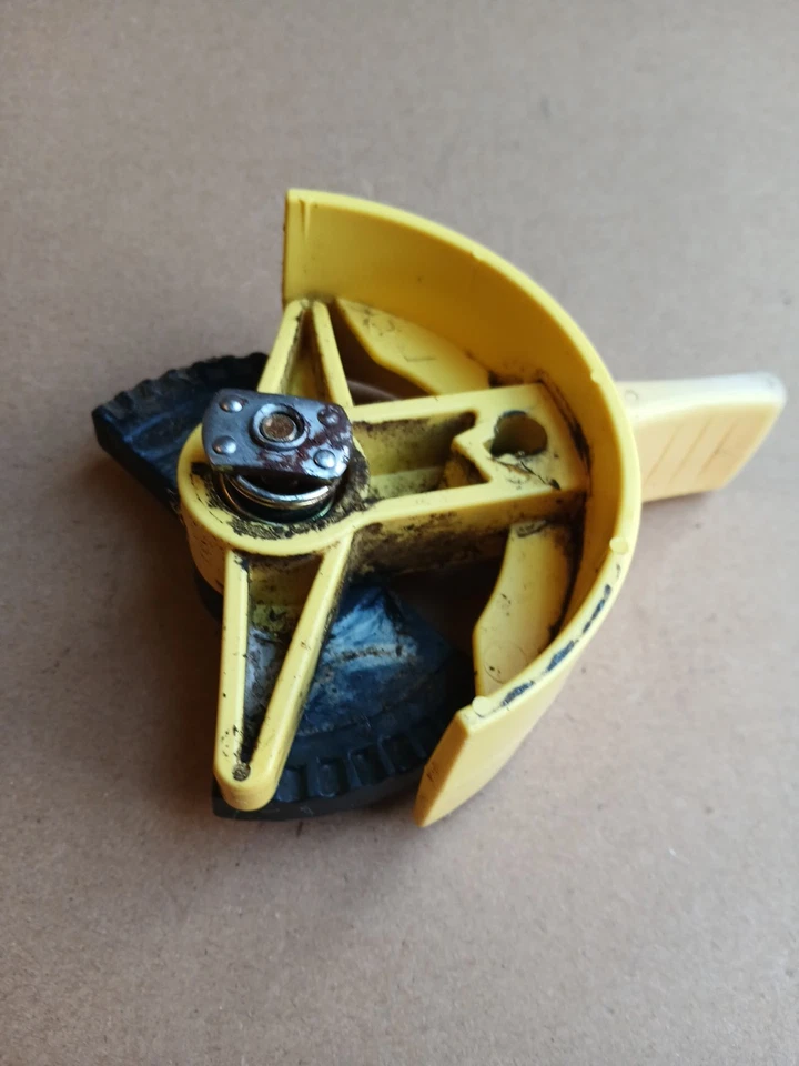 Palanca de cambios Troybilt XP Pony 13AM77KS011 # 731-07885B OEM usada Foto 4 de 4