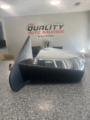 2014 - 2018 GMC Sierra 1500 All-Terrain Door Mirror LH Driver Side 23180074 OEM