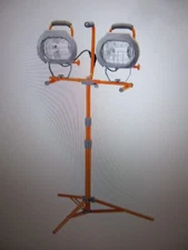 HDX 1200-Watt Halogen Tripod Work Light - LG351-1200W