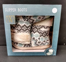 Wayland Square Slipper Boots Womens Size M 9-10 Slippers Blue Fair Isle Faux Fur
