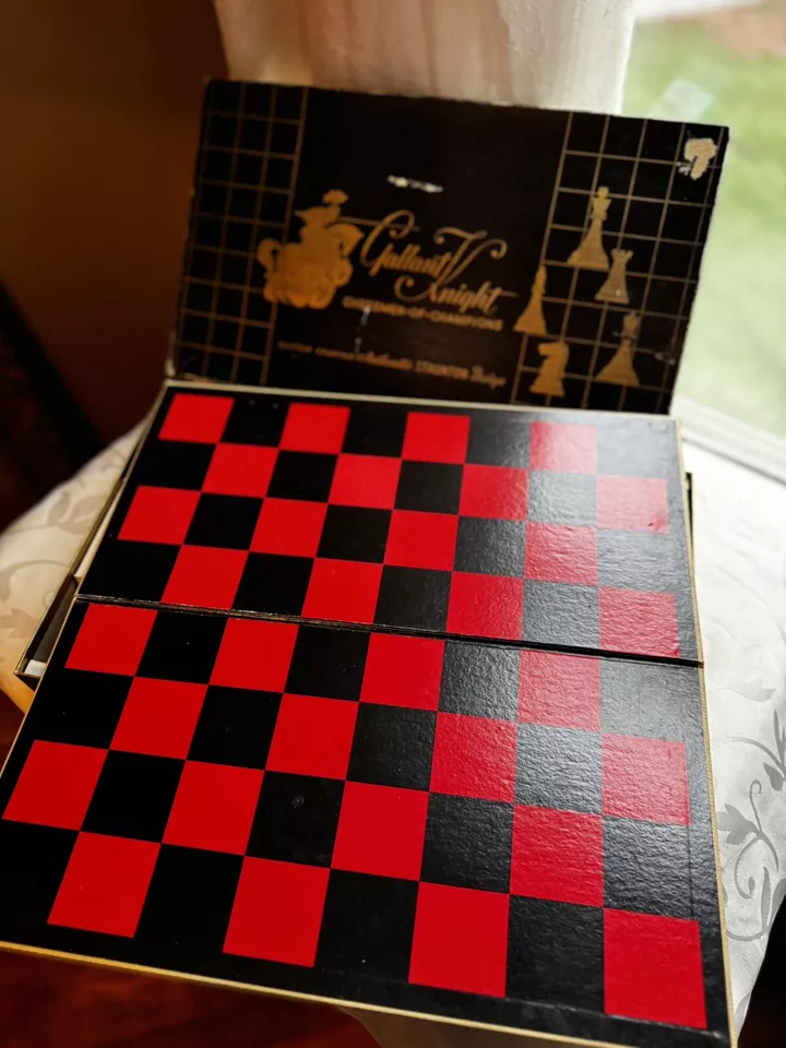 Juego de ajedrez vintage Galant Knight Chessmen ¡Completo!! Foto 3 de 4