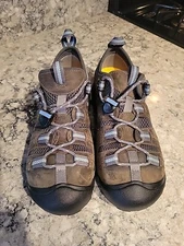 KEEN Flint II Sport Utility Shoe Composite Safety Toe Work Shoe Women 8M /EU 38.