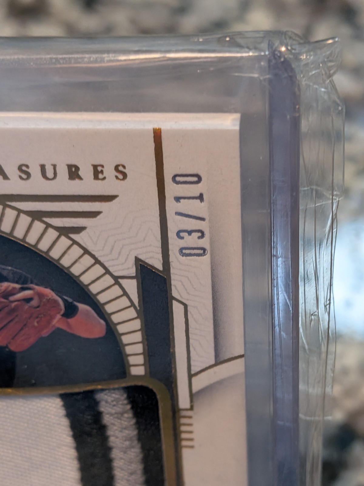 2024 National Treasures Jacob Gonzalez Gold Letter Patch Auto 3/10 view 2