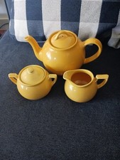 Vintage Hall Lipton's 3 Pc Tea Pot Set W/ Teapot, Creamer, Sugar Bowl Yellow