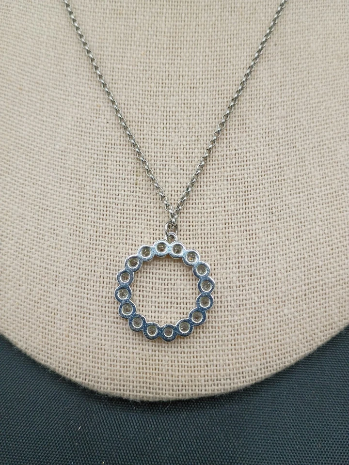 "Mini collar colgante Kate Spade New York círculo completo tono plata 17""+3"" para mujer" Foto 4 de 4