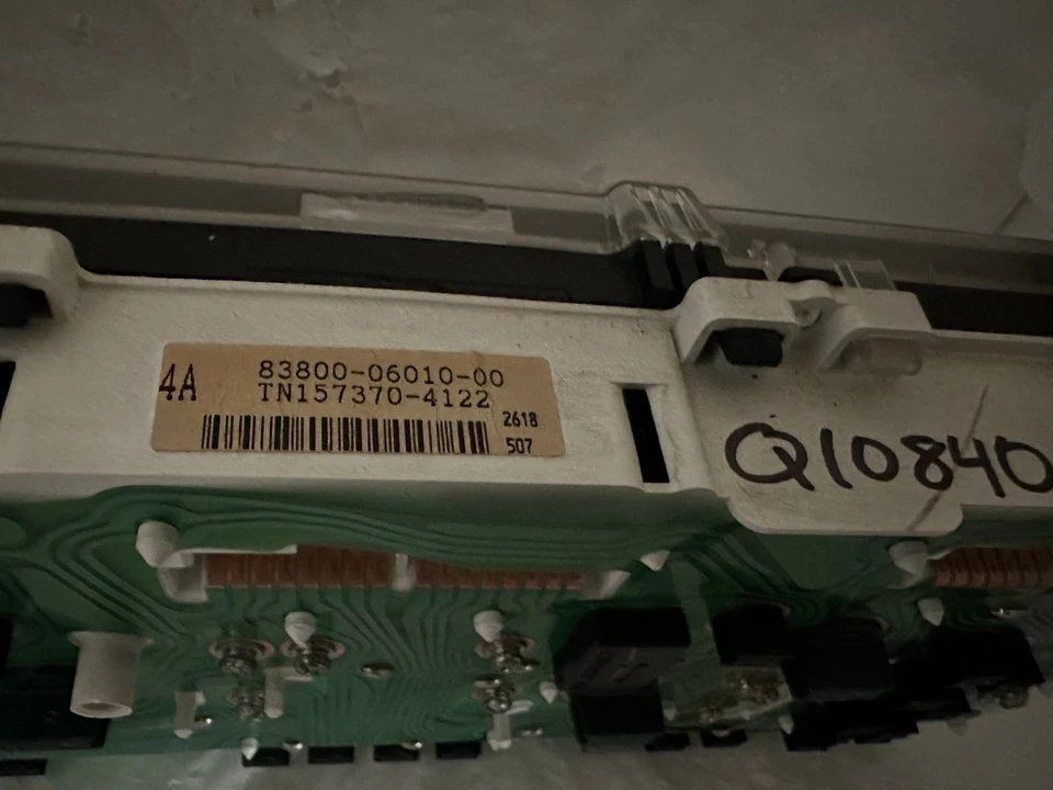 Speedometer Instrument Cluster 1997 - 2001 Toyota Camry 4 Cylinder 230,003 Miles - Image 3 of 4